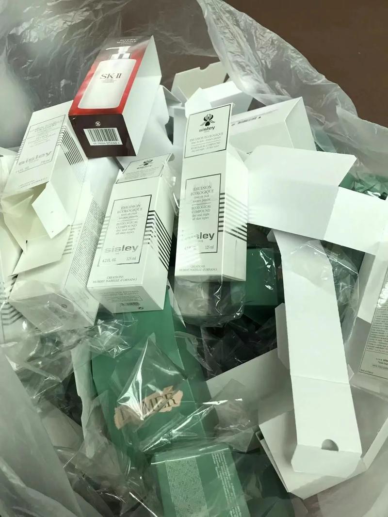 空谈品牌，不如回家打包 进口美妆的底层逻辑是什么？